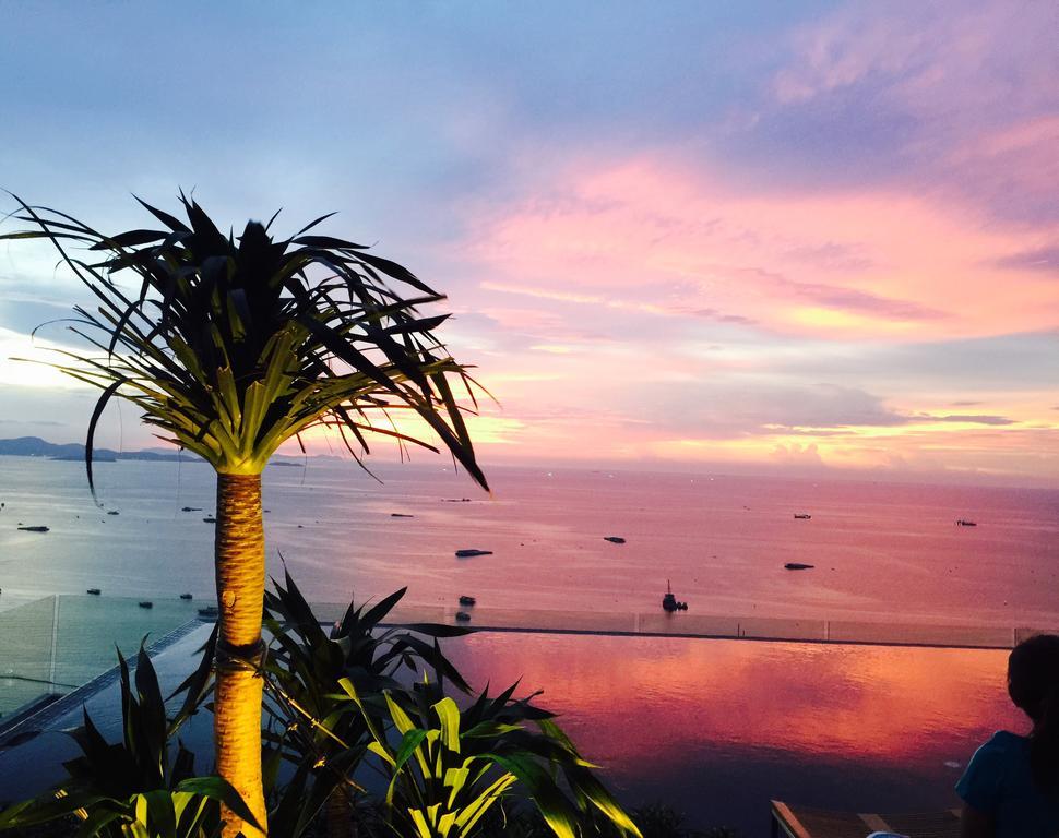 Centric Sea Pattaya Apartment Luaran gambar